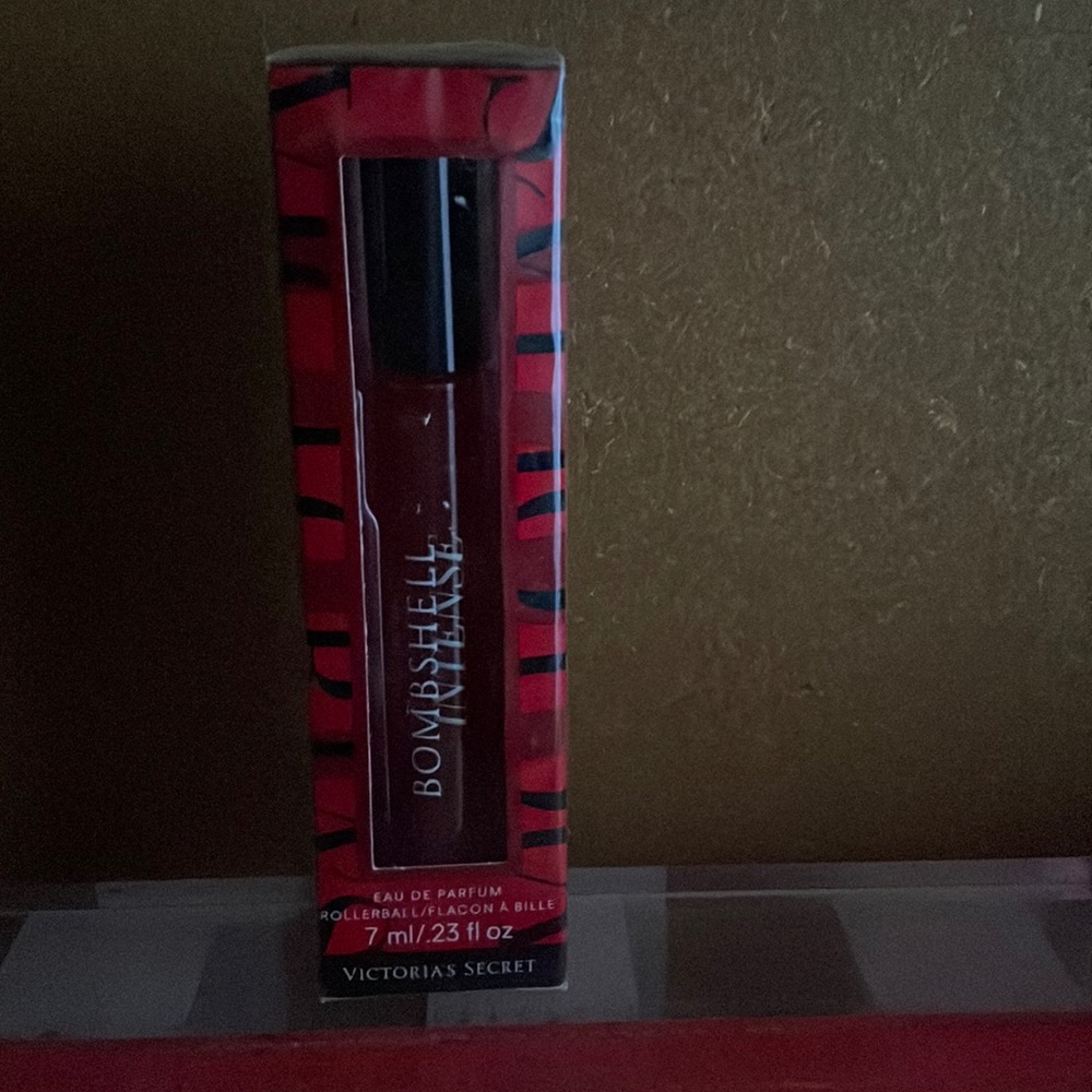 Bombshell Intense roller ball
